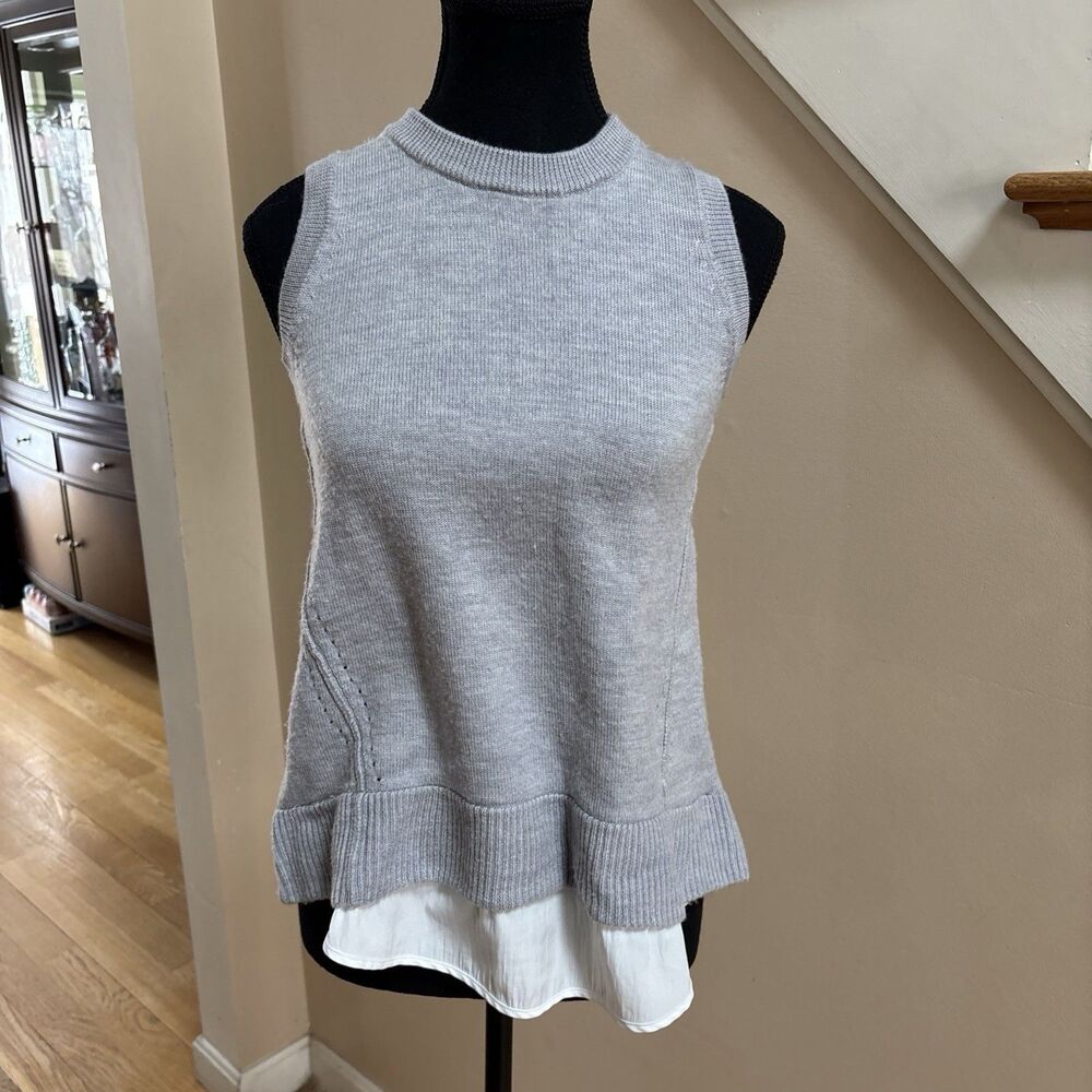 Women’s Athleta Gray Merino Wool Sleeveless Sweater Size XXS